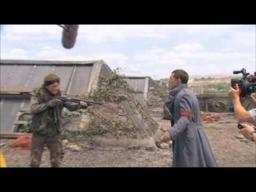 Cast featurette