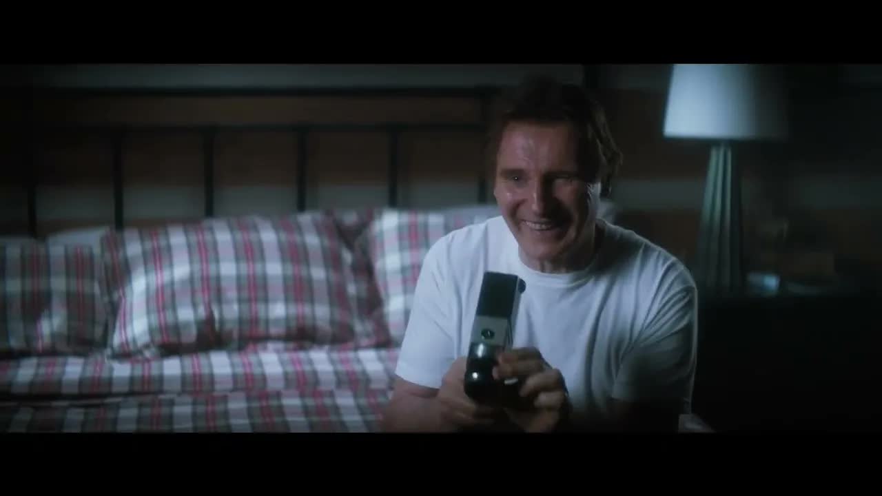 "Snowman" Film Clip