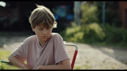 DIRECTOR'S CUT 005