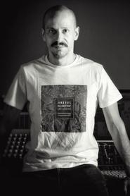 Mauricio López